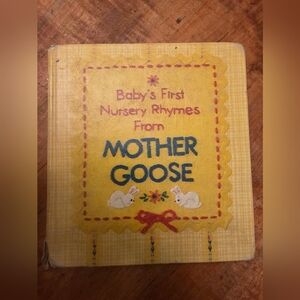 Vintage BABY'S FIRST NURSERY RHYMES MOTHER GOOSE Hallmark Children's Board Book